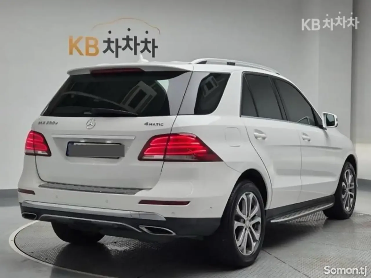 Mercedes-Benz GLE class 2016 · 2.0 AT