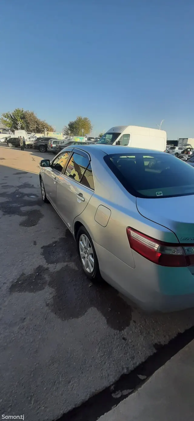 Toyota Camry 2008 · 2.4 AT