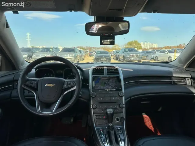 Chevrolet Malibu 2015 · 2.0 AT