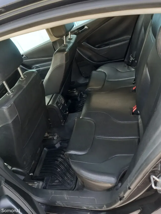 Volkswagen Passat 2006 · 1.8 AT
