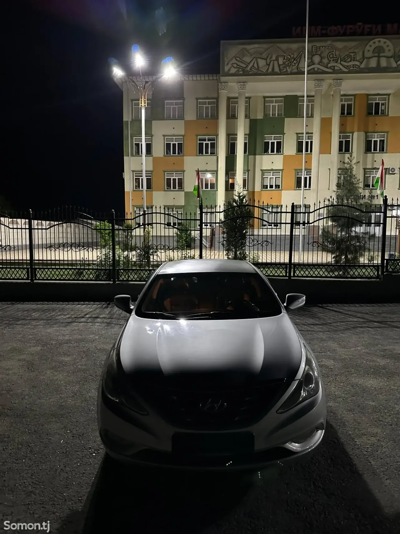 Hyundai Sonata 2010 · 2.0 AT