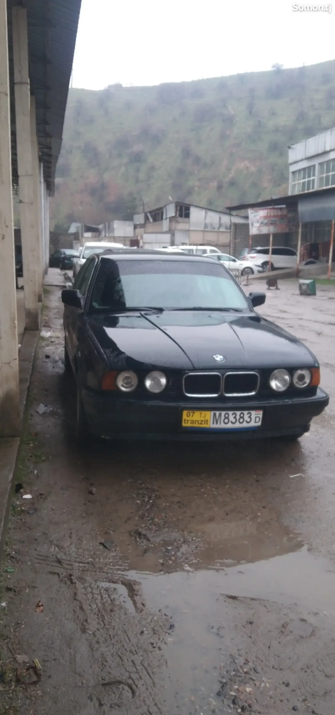 BMW M5 1994 · 2.5 MT