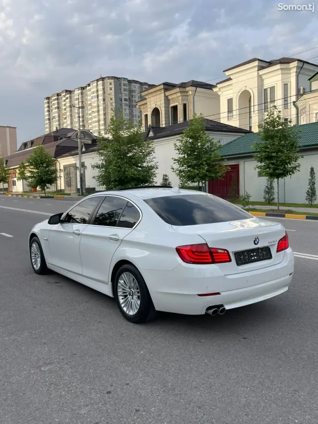 BMW 5 series 2014 · 2.0 AT