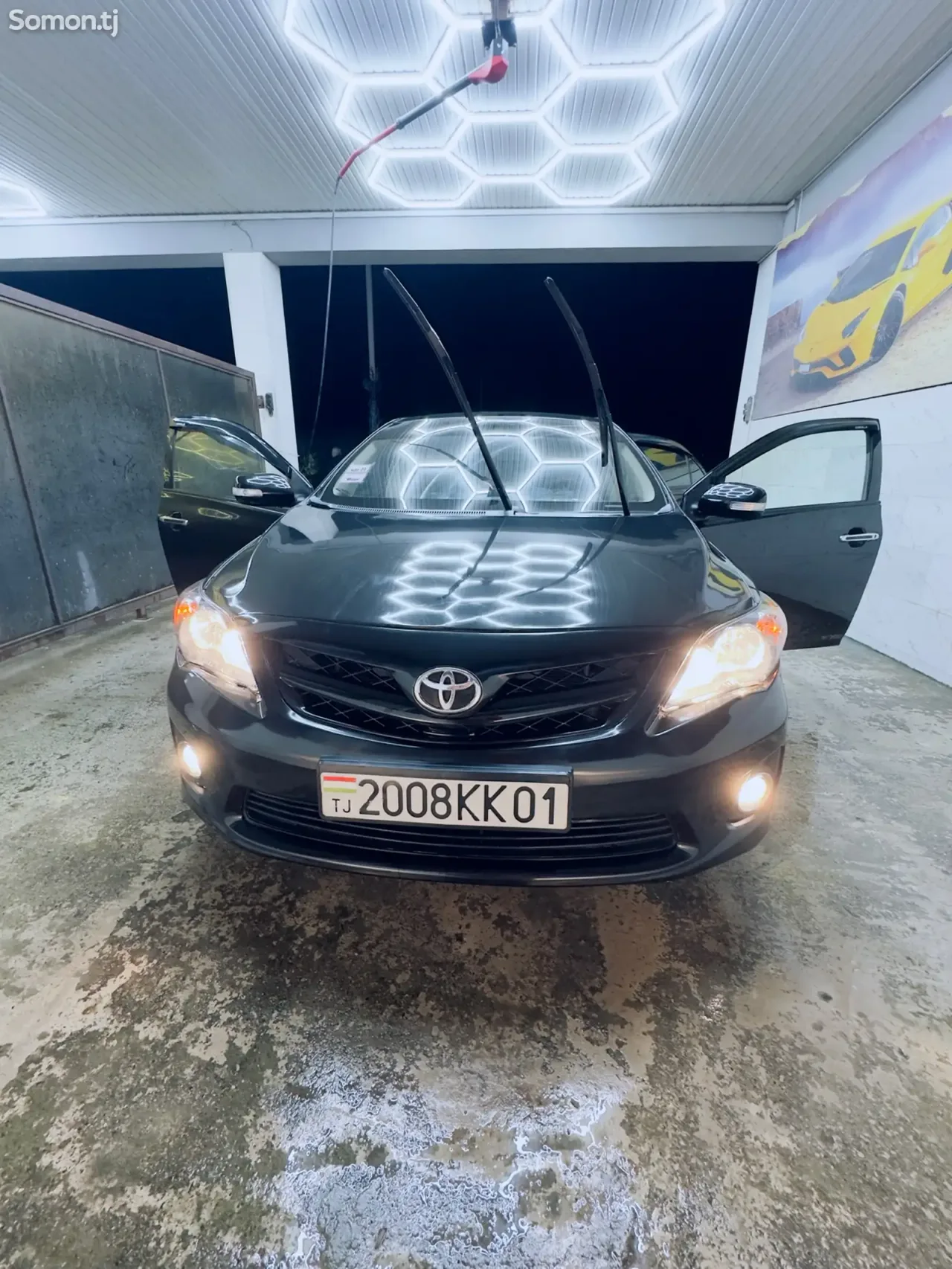 Toyota Carina II 2008 · 1.6 AT