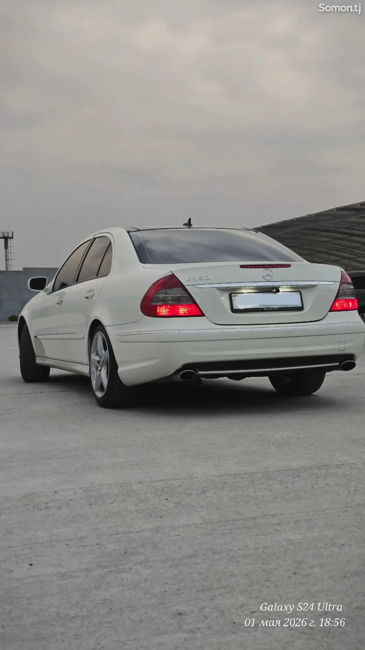Mercedes-Benz E class 2007 · 3.5 AT