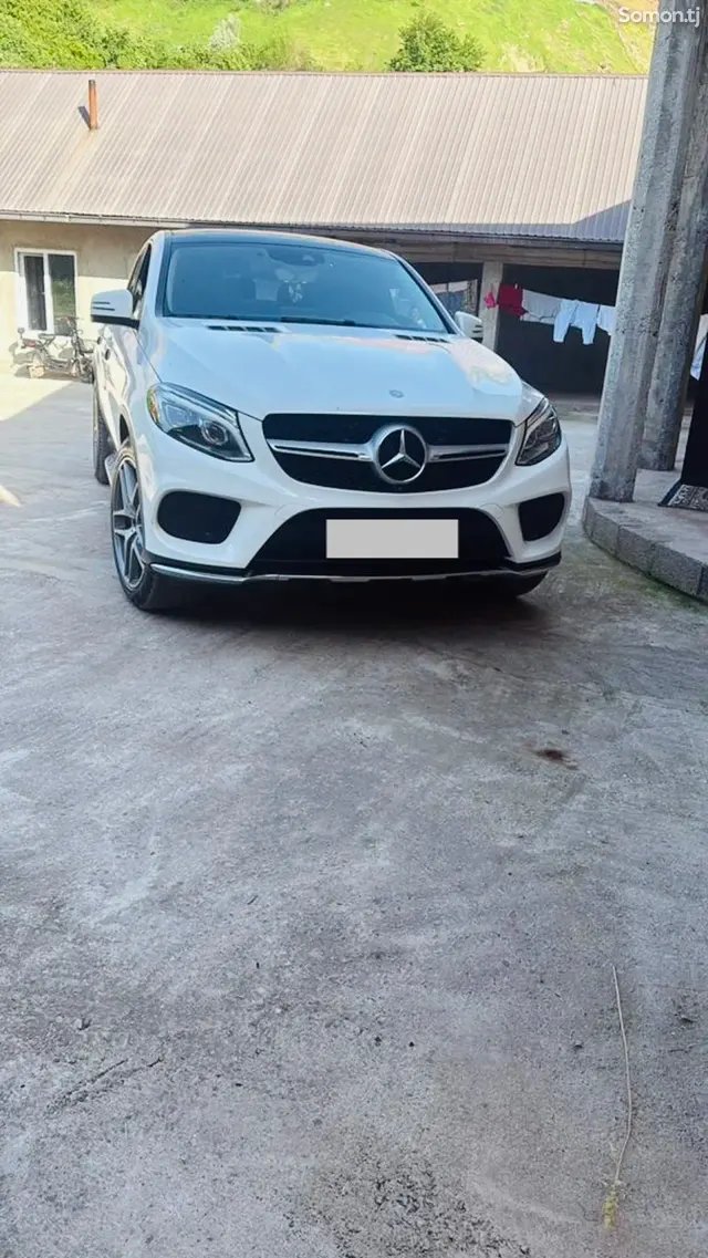 Mercedes-Benz GLE class 2017 · 3.5 AT