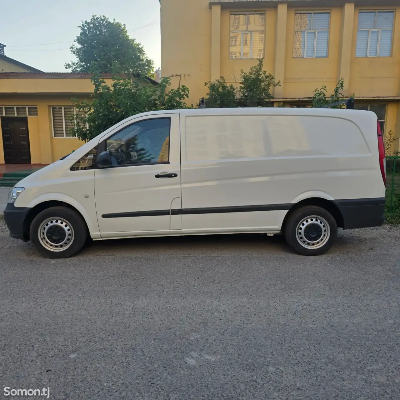 Mercedes-Benz Viano 2014 · 2.2 MT