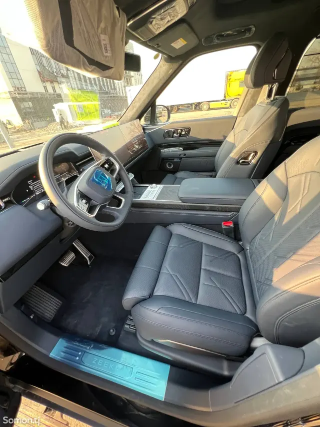 Zeekr X 2025 · 2.0 AMT