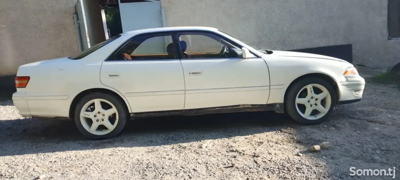 Toyota Mark II 1998 · 2.0 AT