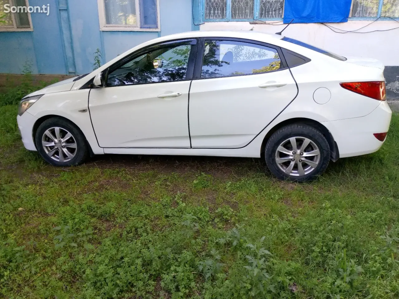 Hyundai Accent 2016 · 1.5 CVT