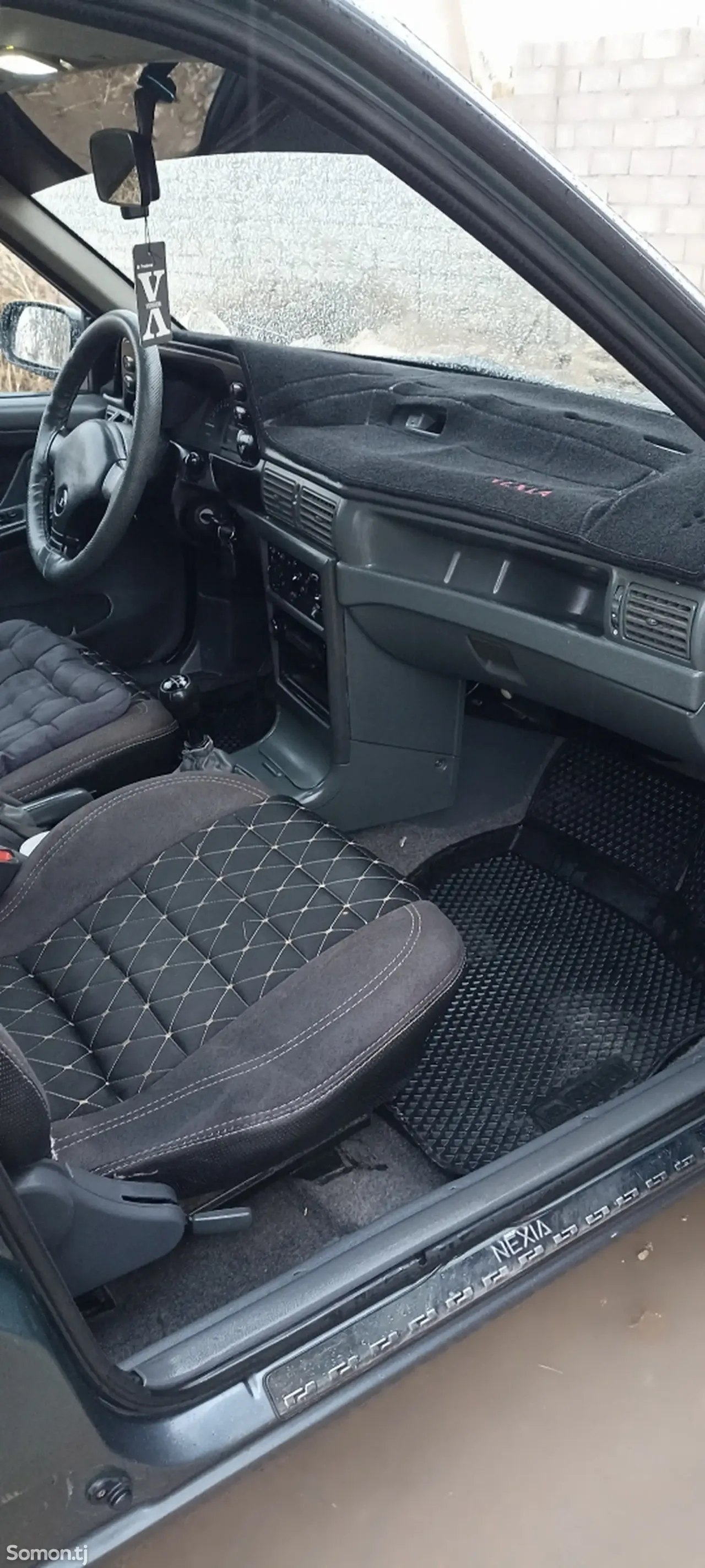 Daewoo Nexia 1996 · 1.6 MT