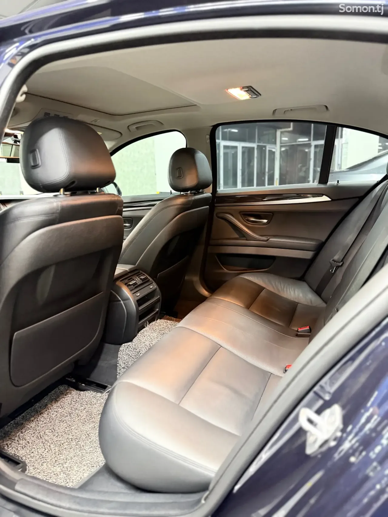 BMW 5 series 2014 · 2.0 AT