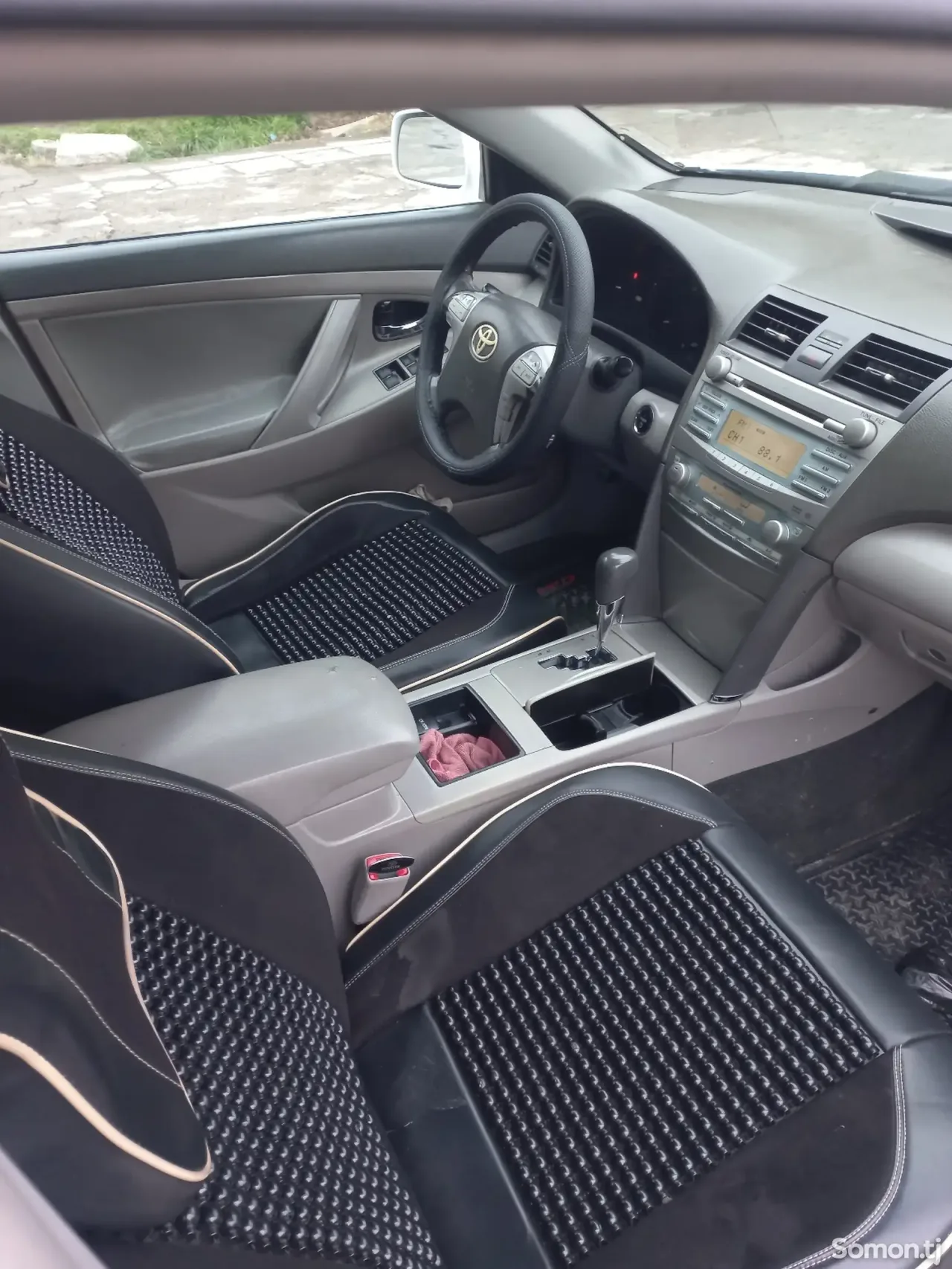 Toyota Camry 2008 · 2.4 AT