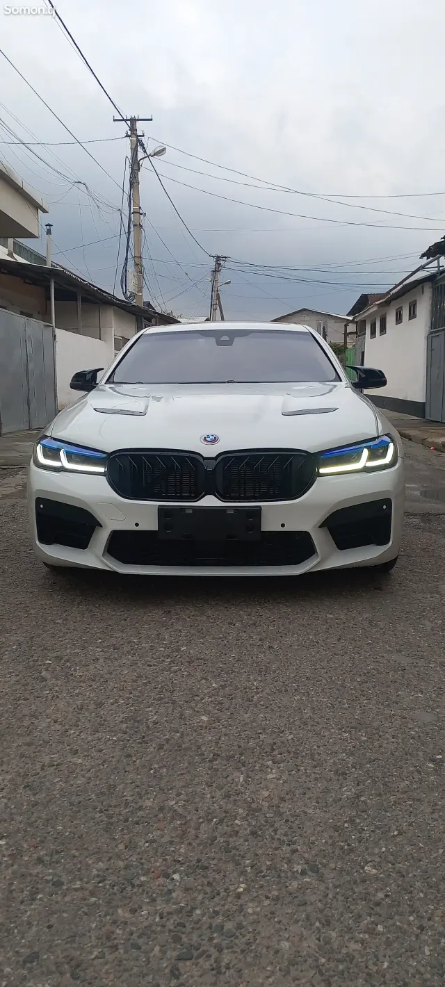 BMW 5 series 2016 · 2.0 AT