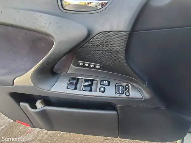 Lexus IS series 2007 · 2.5 AT