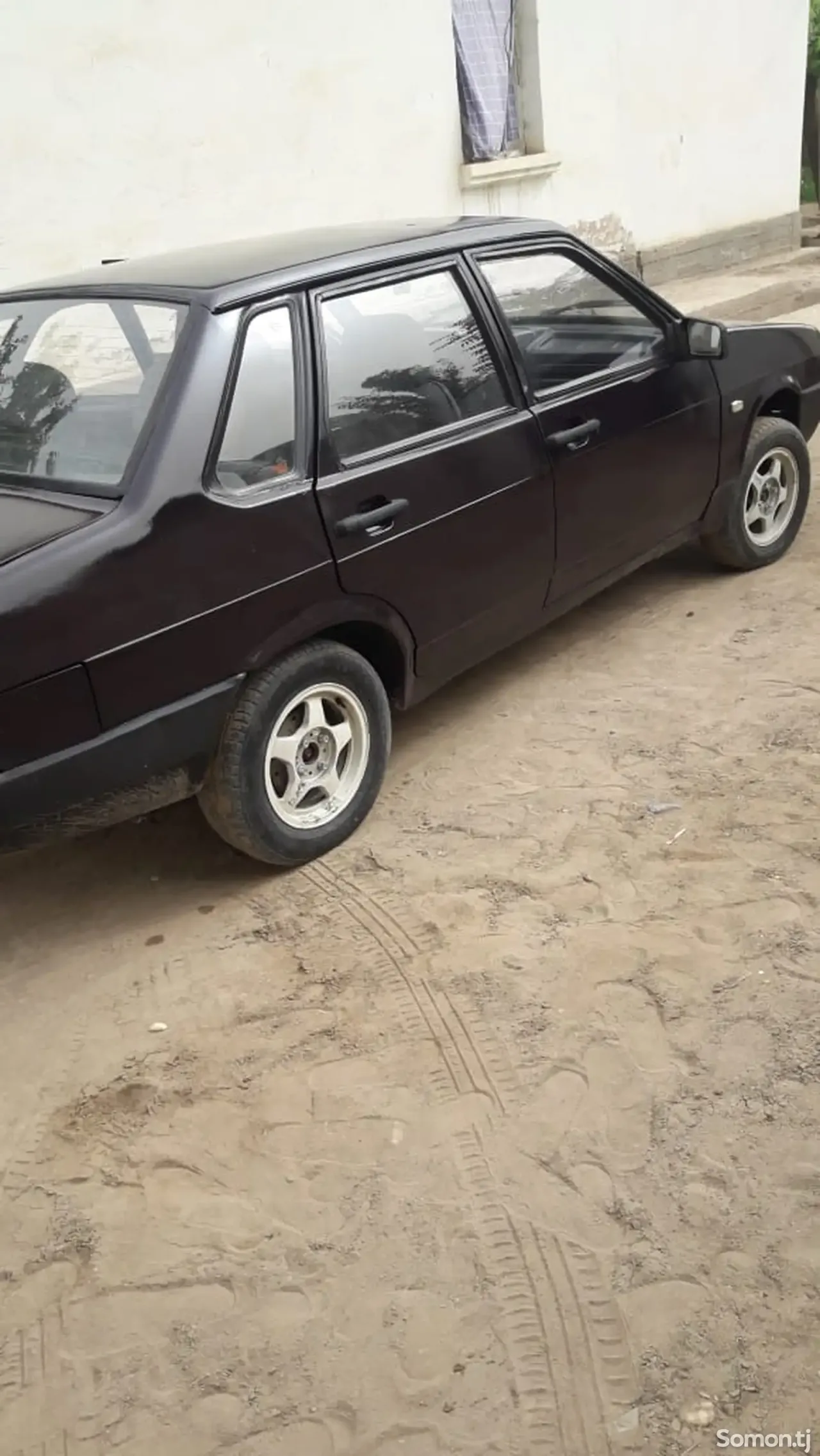 Lada (ВАЗ) 21099 2000 · 1.6 MT