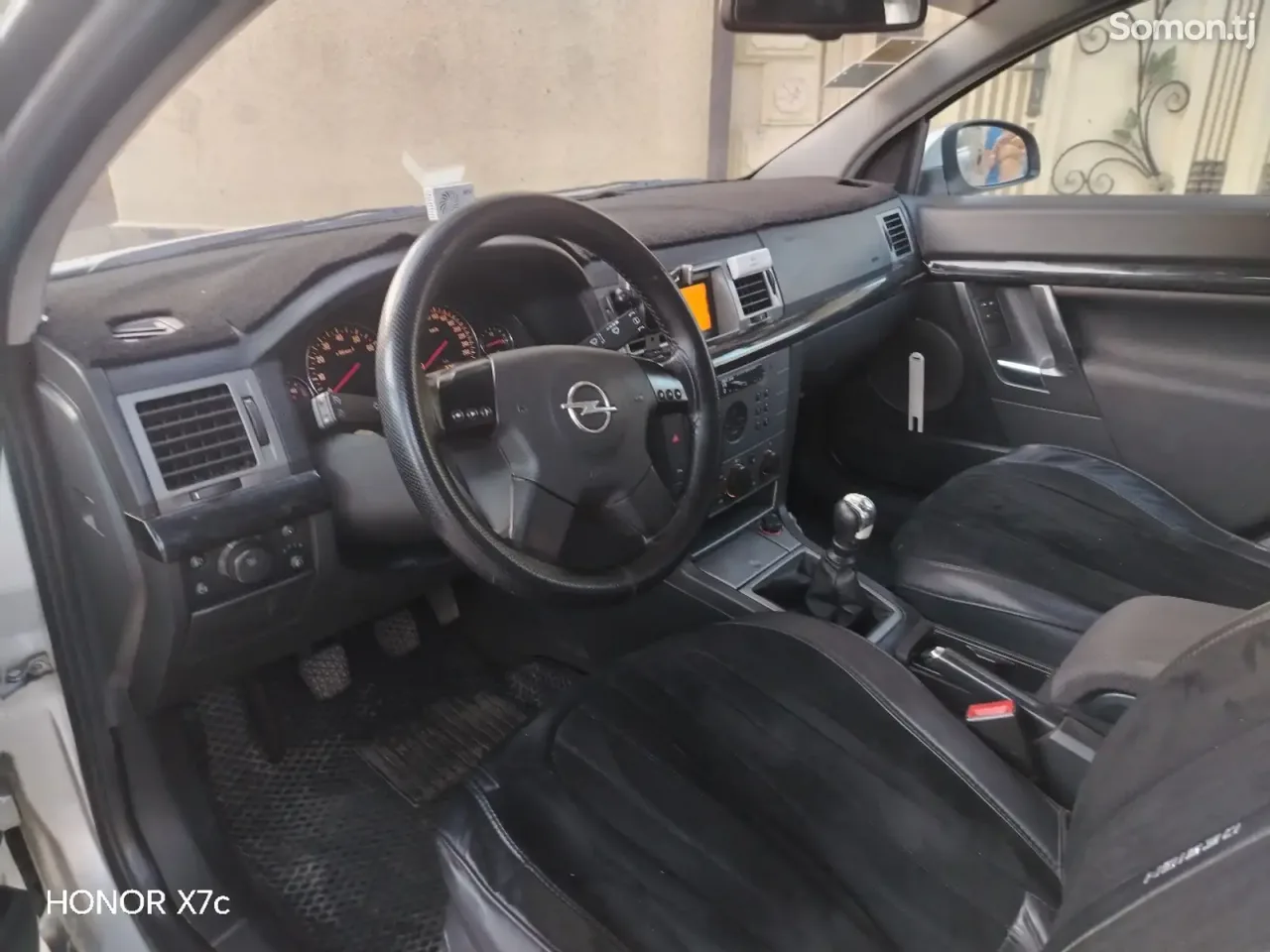 Opel Signum 2003 · 2.2 MT
