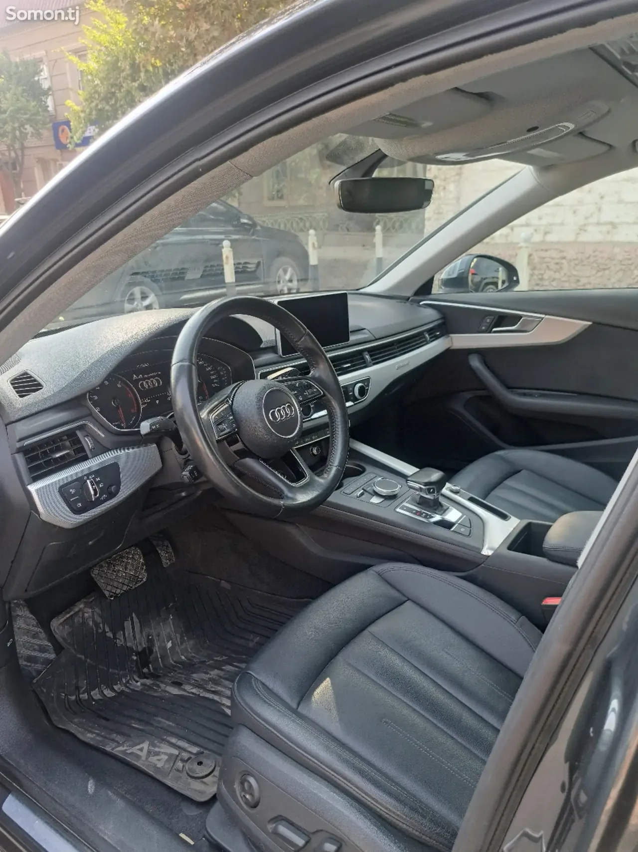Audi A4 2018 · 2.0 AT