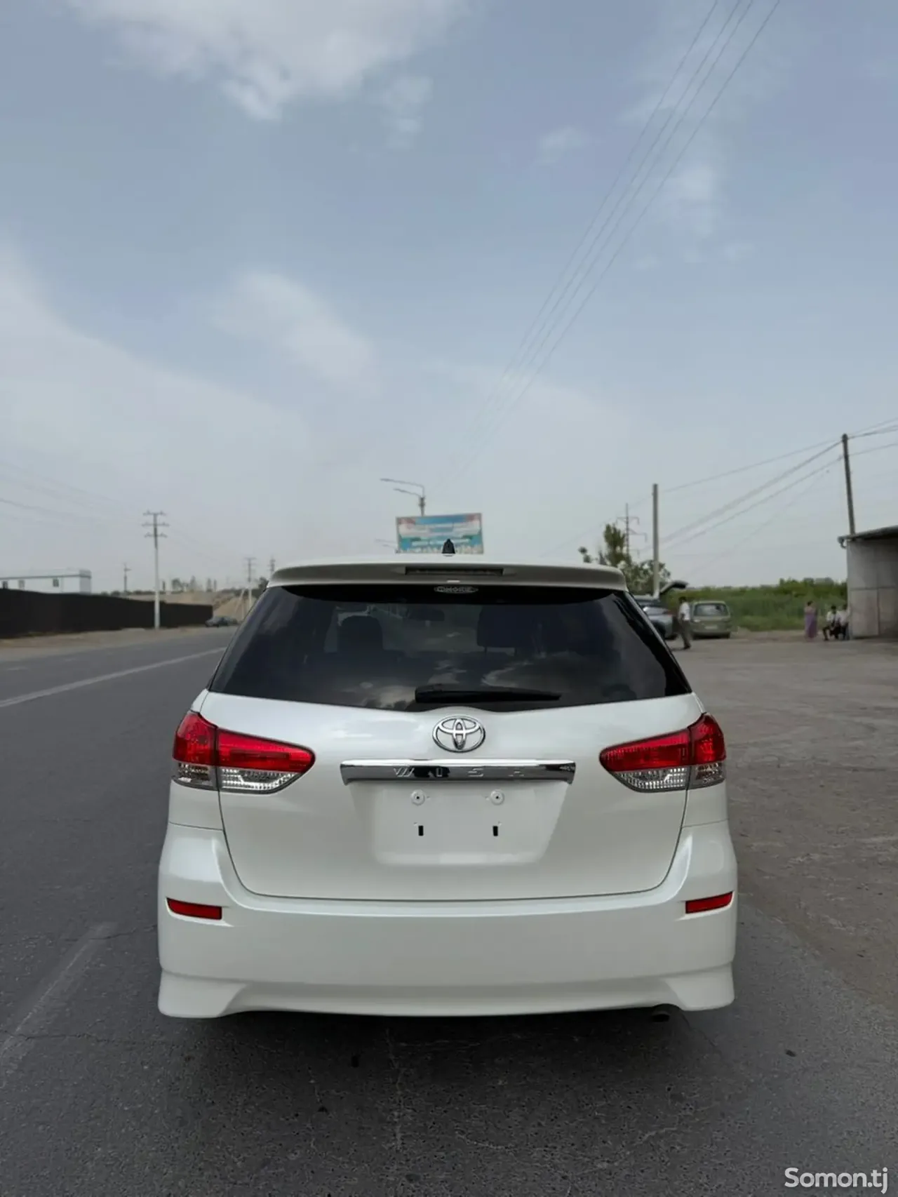Toyota Wish 2014 · 1.8 CVT