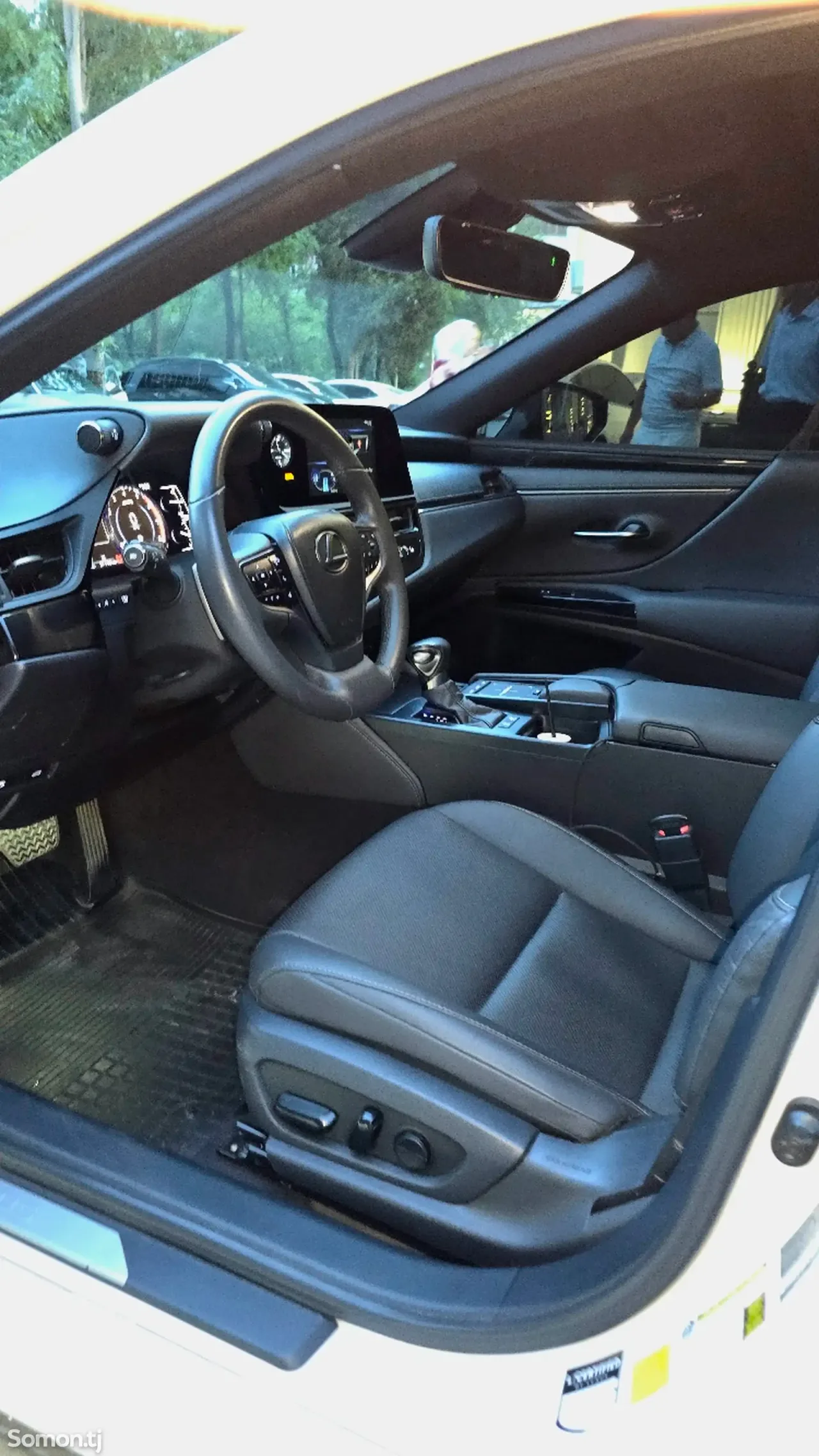 Lexus ES series 2023 · 3.0 AT