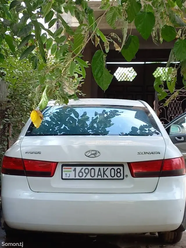 Hyundai Sonata 2007 · 2.4 MT