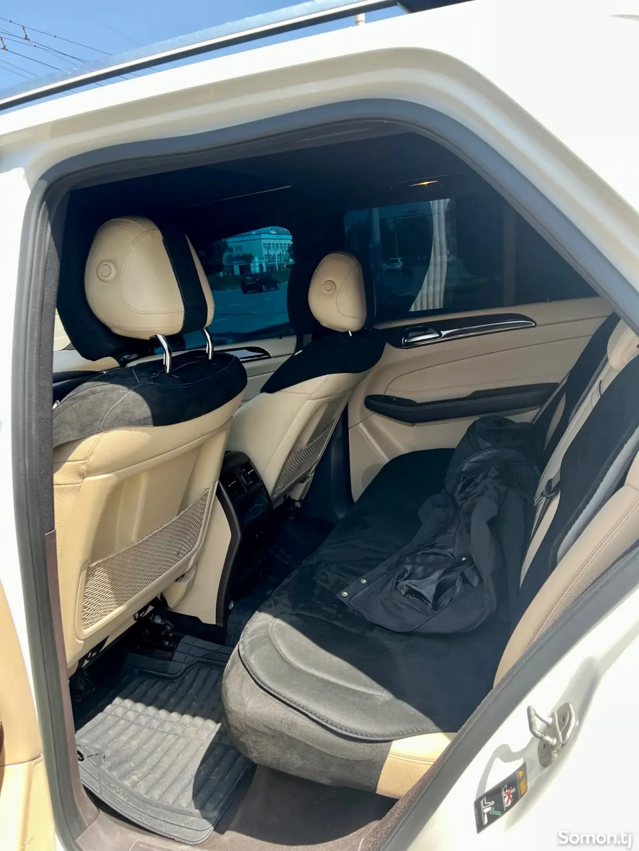 Mercedes-Benz GLE class 2017 · 3.5 AT