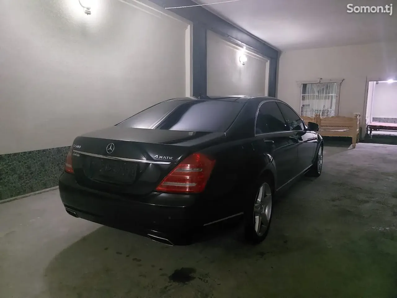 Mercedes-Benz S class 2011 · 5.0 AT