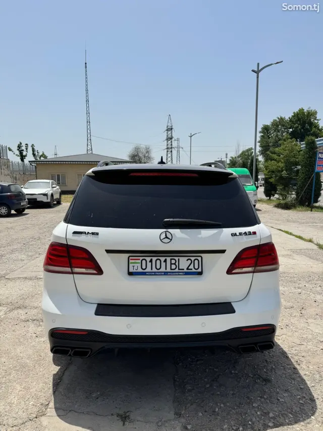 Mercedes-Benz GLE class 2017 · 3.5 AT