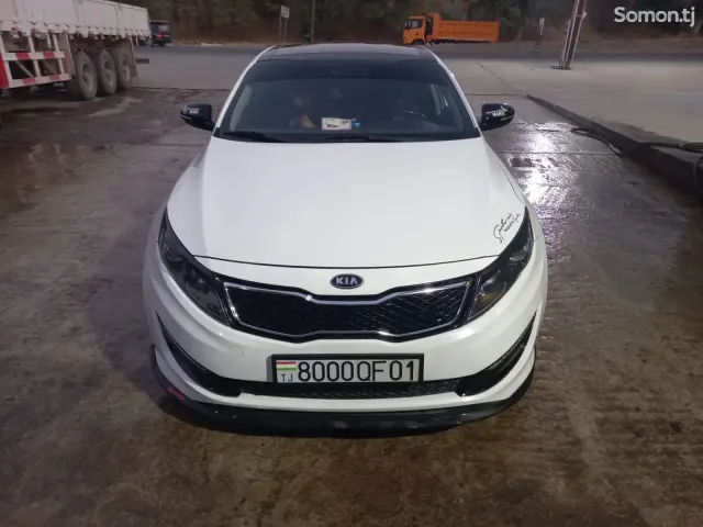 Kia K5 2013 · 2.0 AT