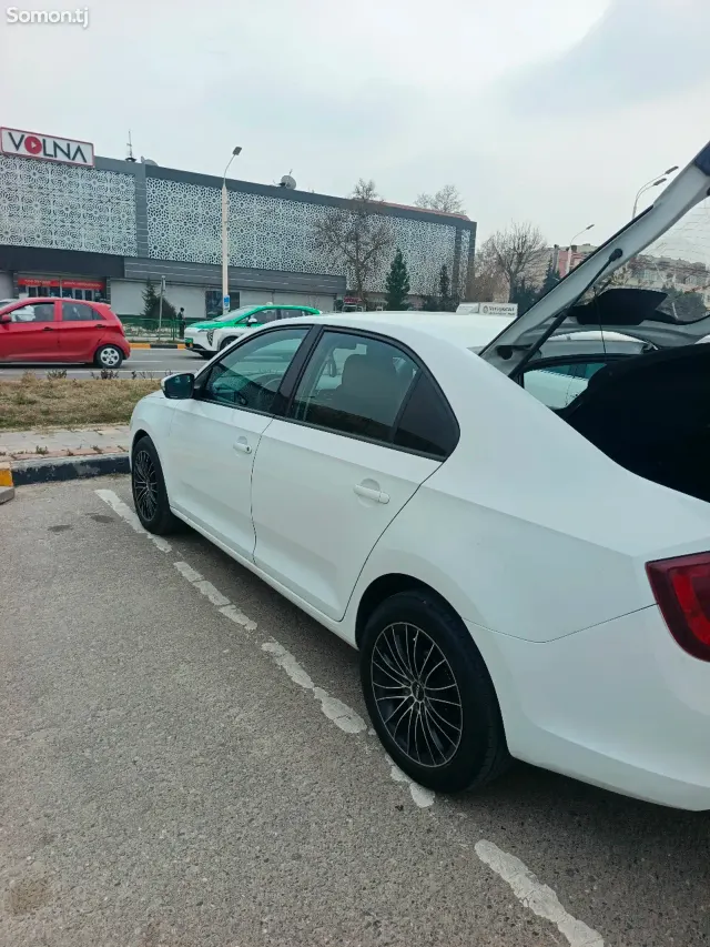 Skoda Rapid 2018 · 1.6 AT