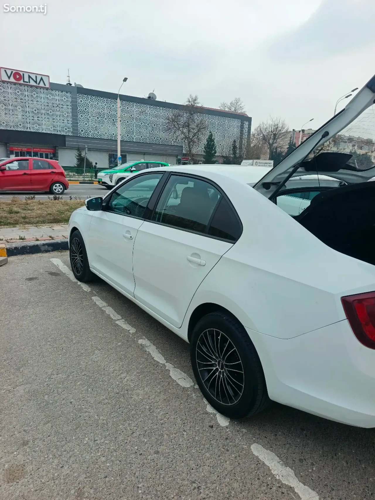 Skoda Rapid 2018 · 1.6 AT