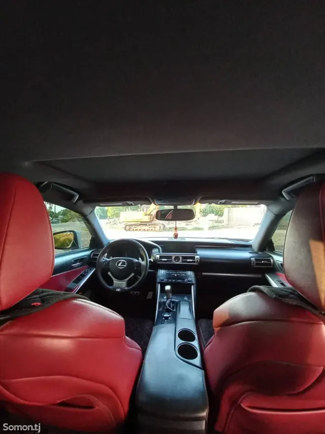 Lexus ES series 2015 · 2.5 AT