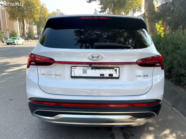 Hyundai Santa Fe 2021 · 3.5 AT