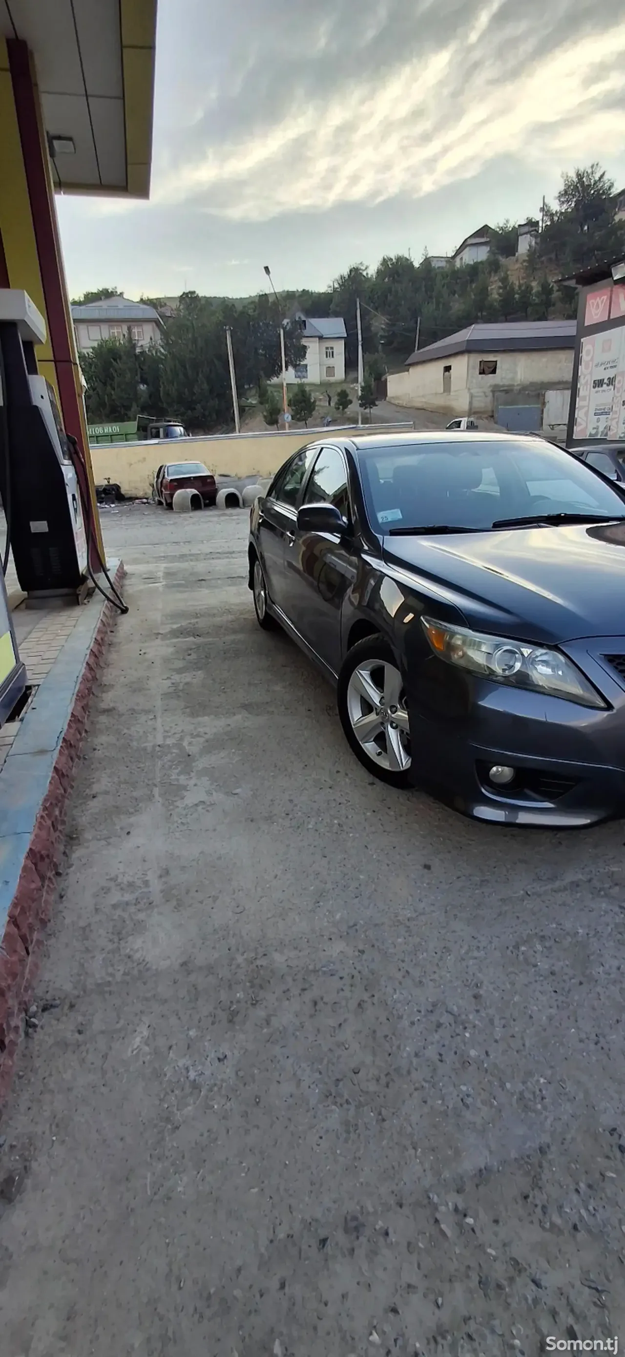 Toyota Camry 2010 · 2.5 AT