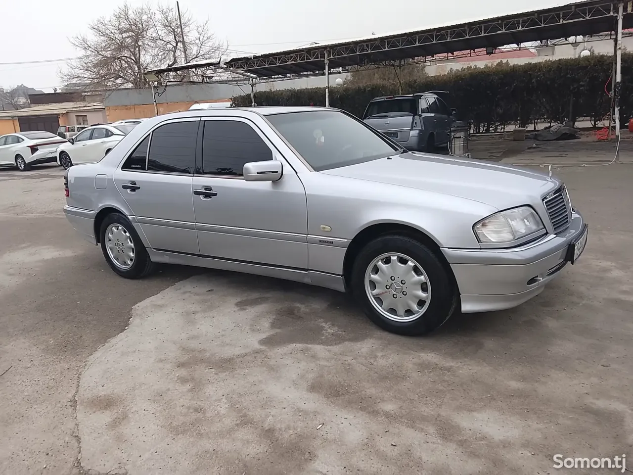 Mercedes-Benz C class 1999 · 2.8 AT