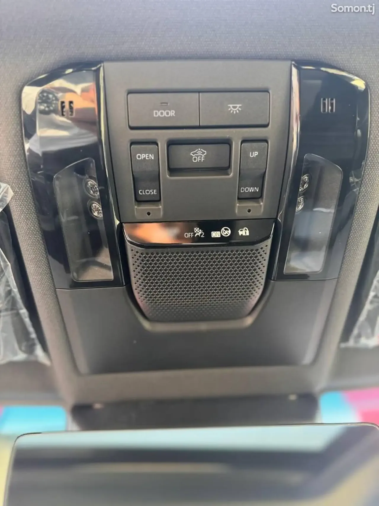 Toyota Land Cruiser Prado 2025 · 2.4 AT