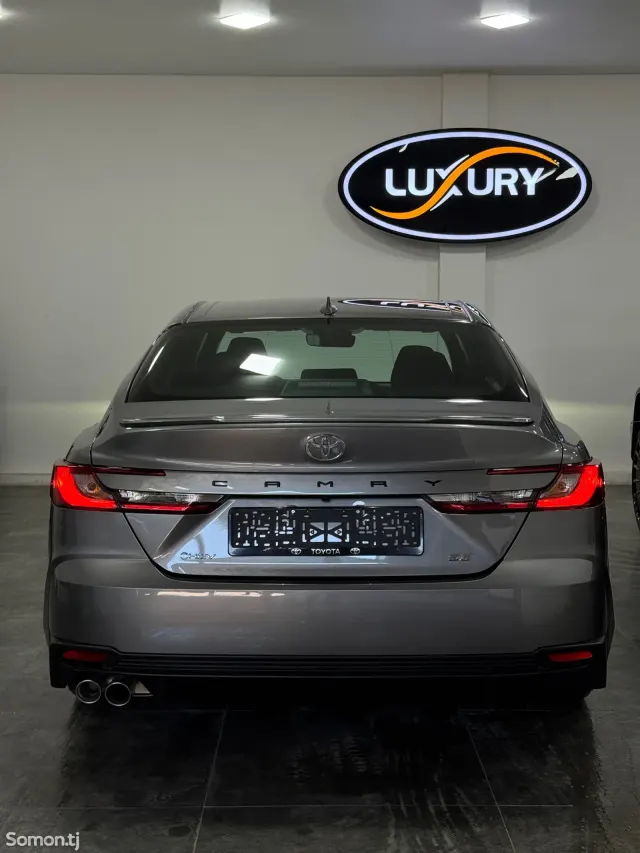 Toyota Camry 2025 · 2.5 AT