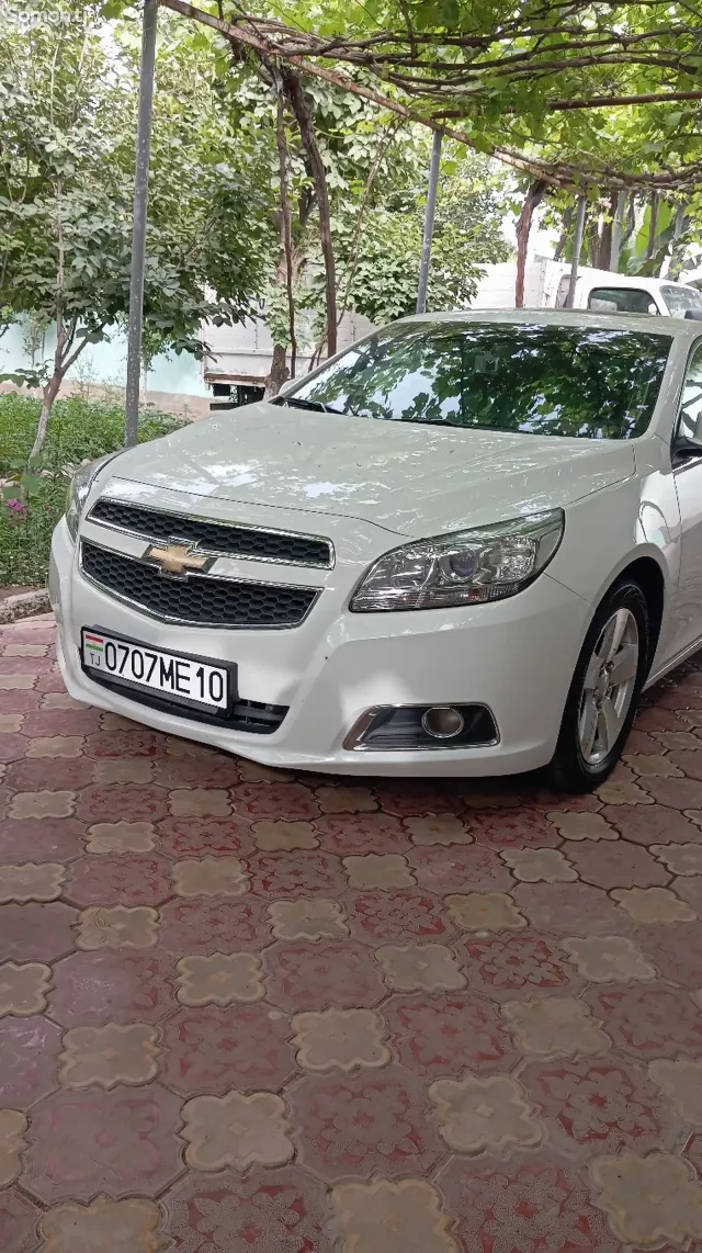 Chevrolet Malibu 2015 · 2.0 AT