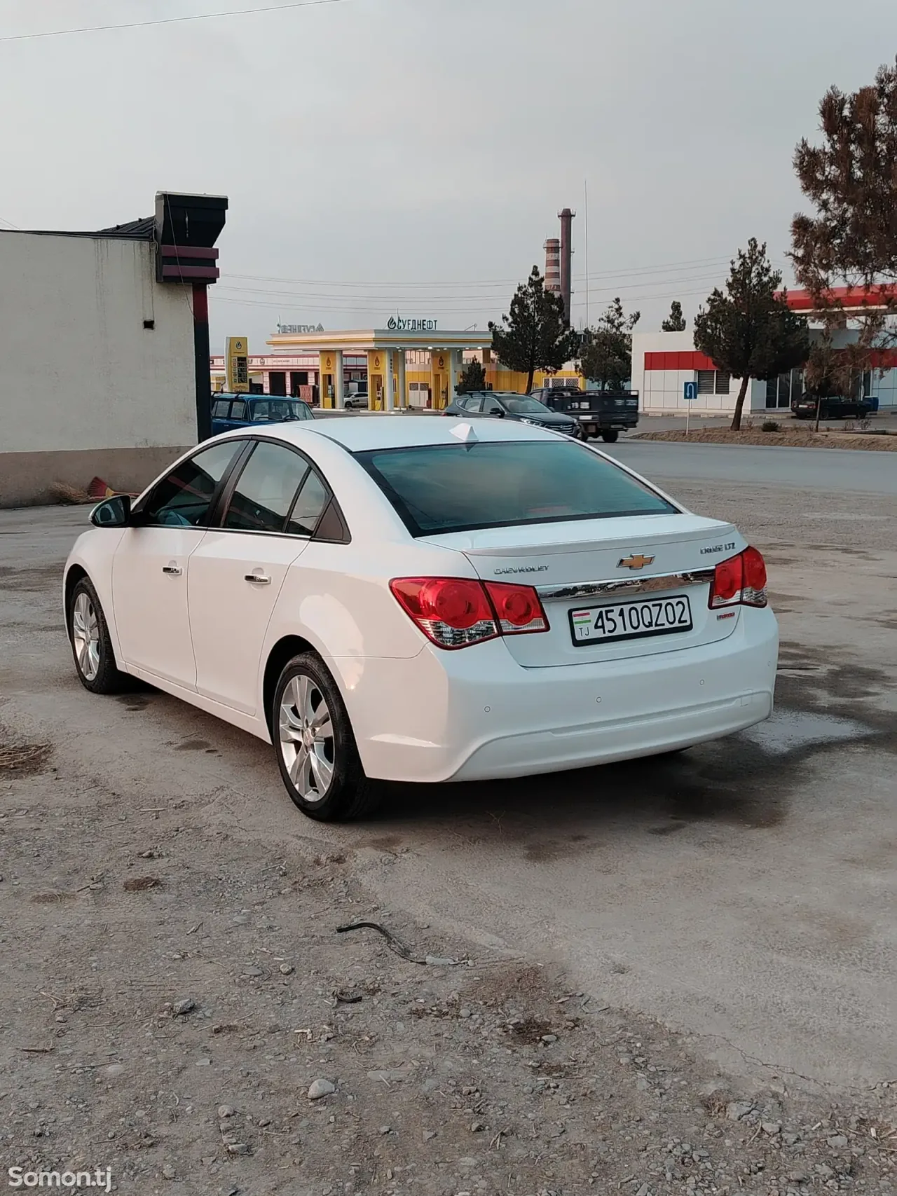 Chevrolet Cruze 2014 · 1.4 AT