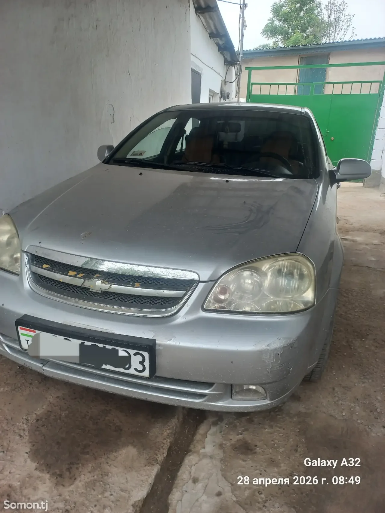 Chevrolet Lacetti 2004 · 1.6 MT