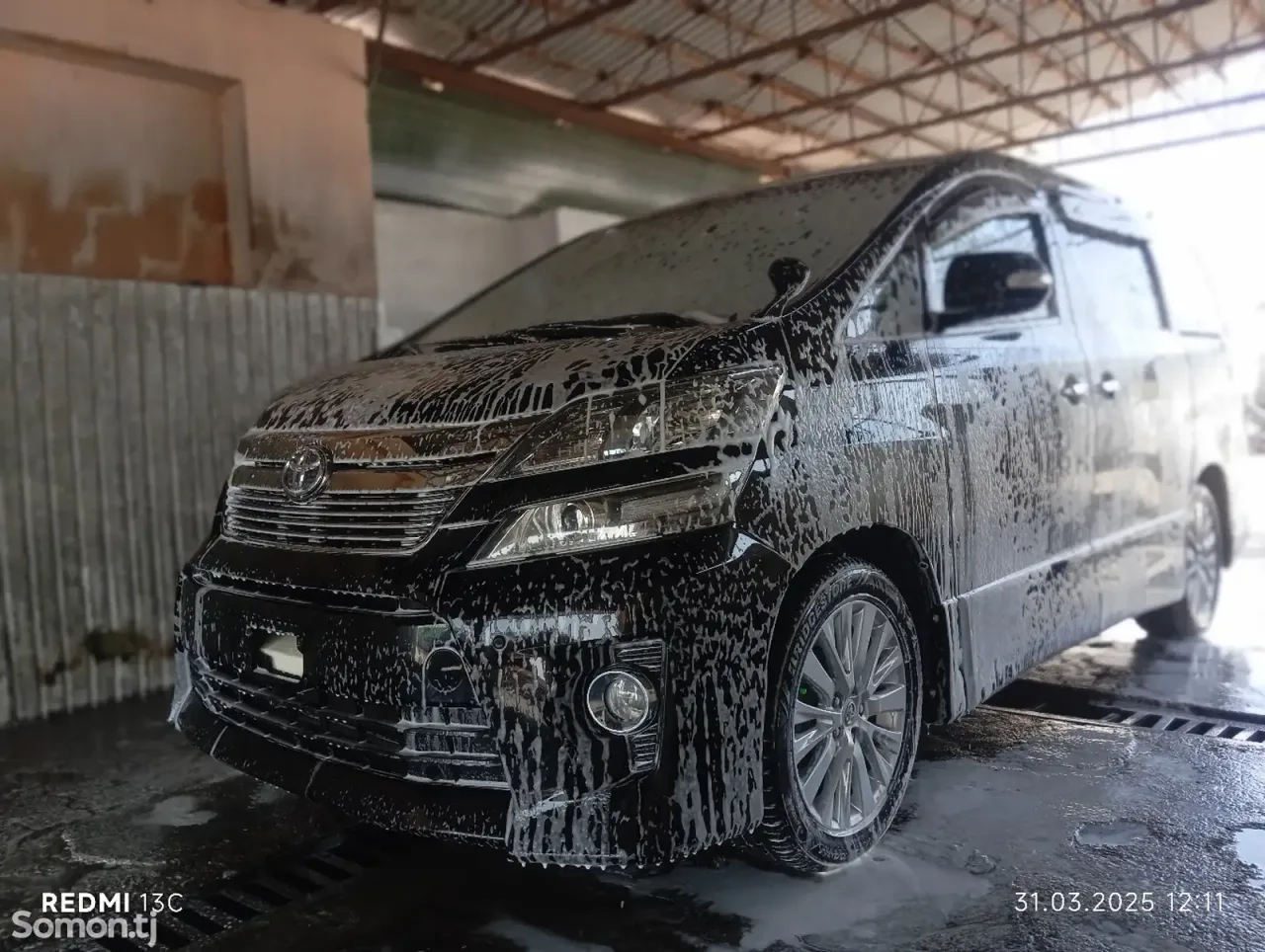 Toyota Vellfire 2014 · 2.4 AT