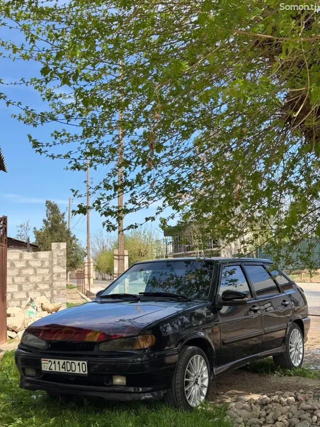 Lada (ВАЗ) 2114 2011 · 1.7 MT
