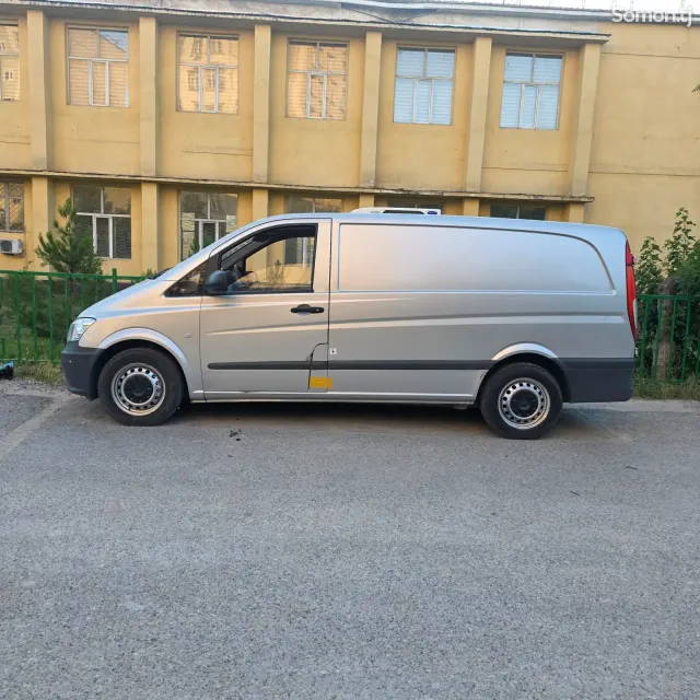 Mercedes-Benz Viano 2014 · 2.2 MT