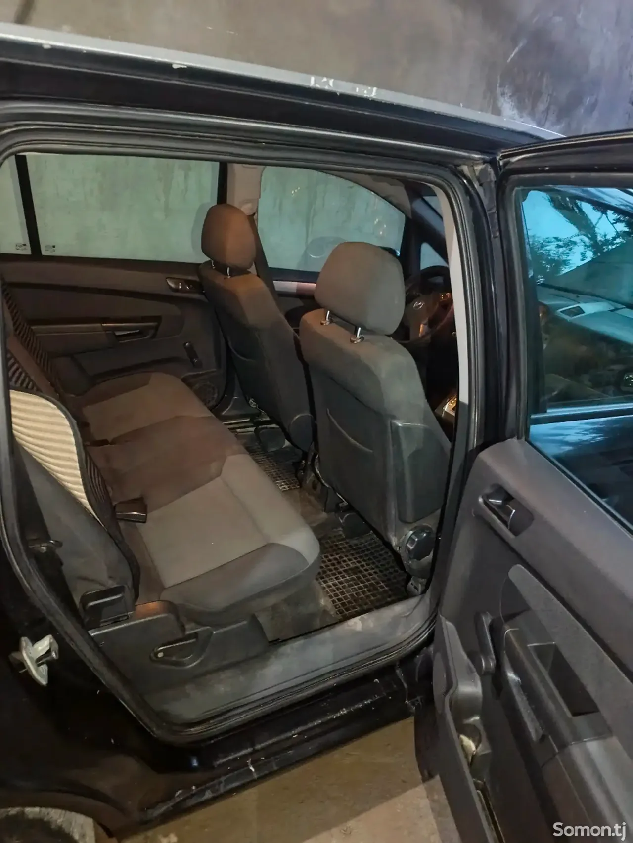 Opel Zafira 2006 · 1.9 AT