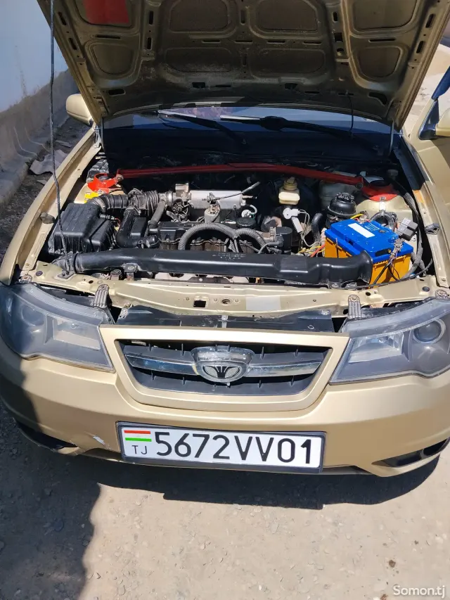 Daewoo Nexia 2011 · 1.5 MT