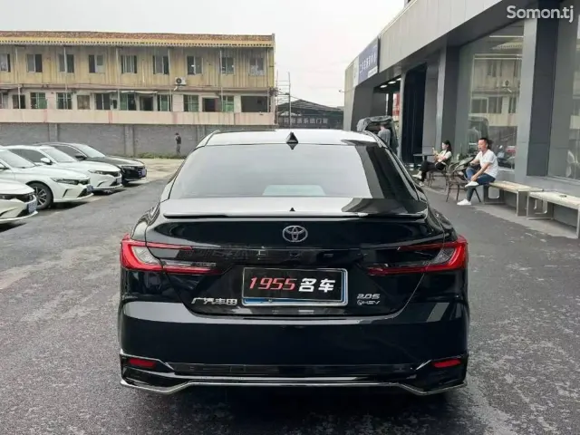 Toyota Camry 2025 · 2.0 AT