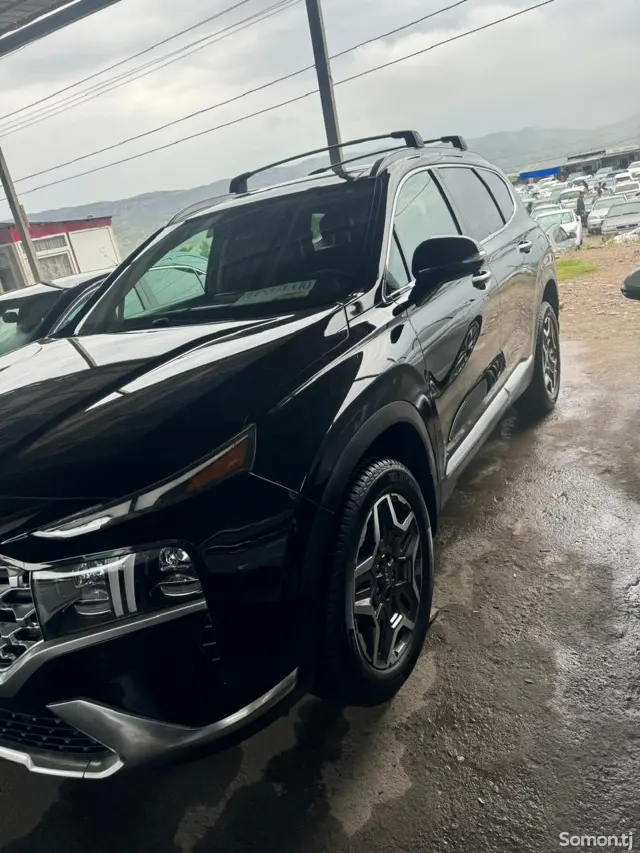 Hyundai Santa Fe 2022 · 2.5 AT