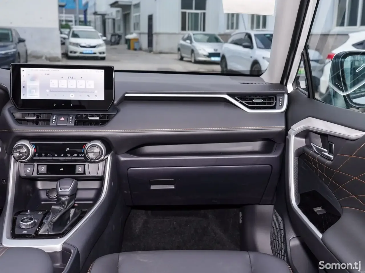 Toyota RAV 4 2025 · 2.5 AT