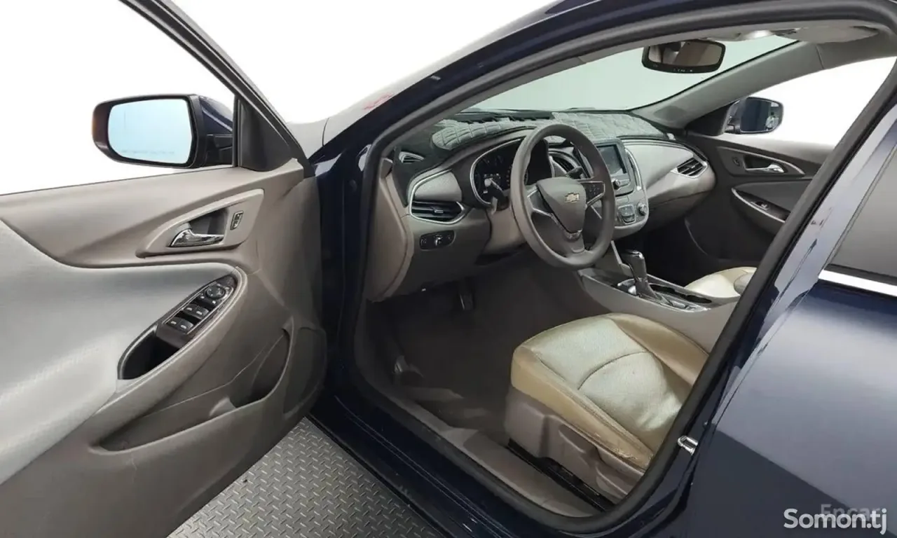 Chevrolet Malibu 2017 · 1.5 AT