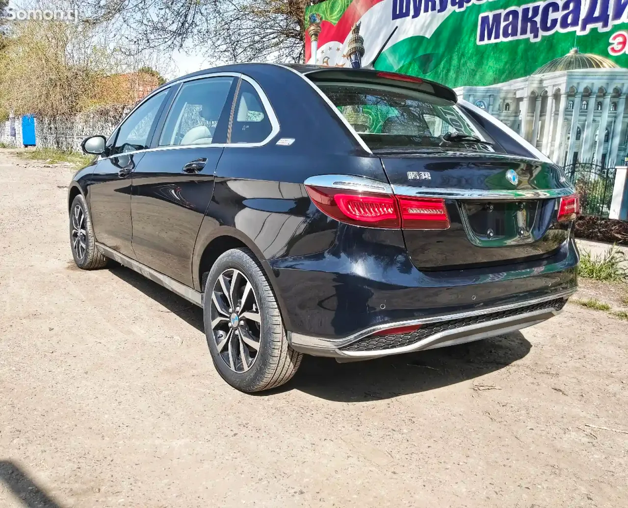 BYD Denza EV 2018 · AT